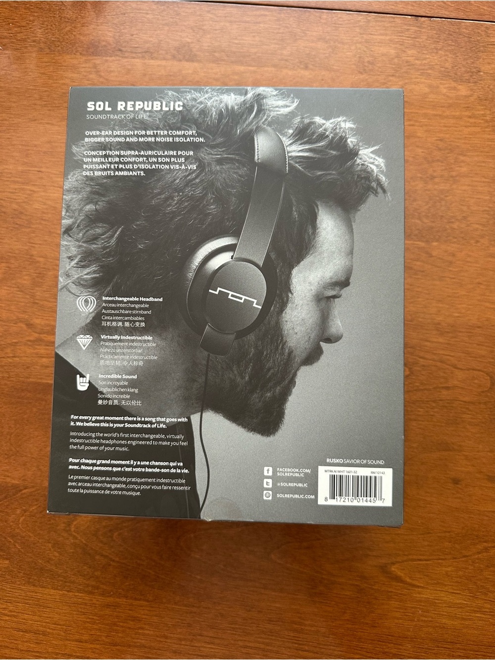 Sol Republic Over Ear Headphones - Picture 5 of 15